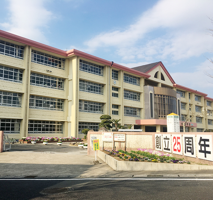 伊敷台小学校